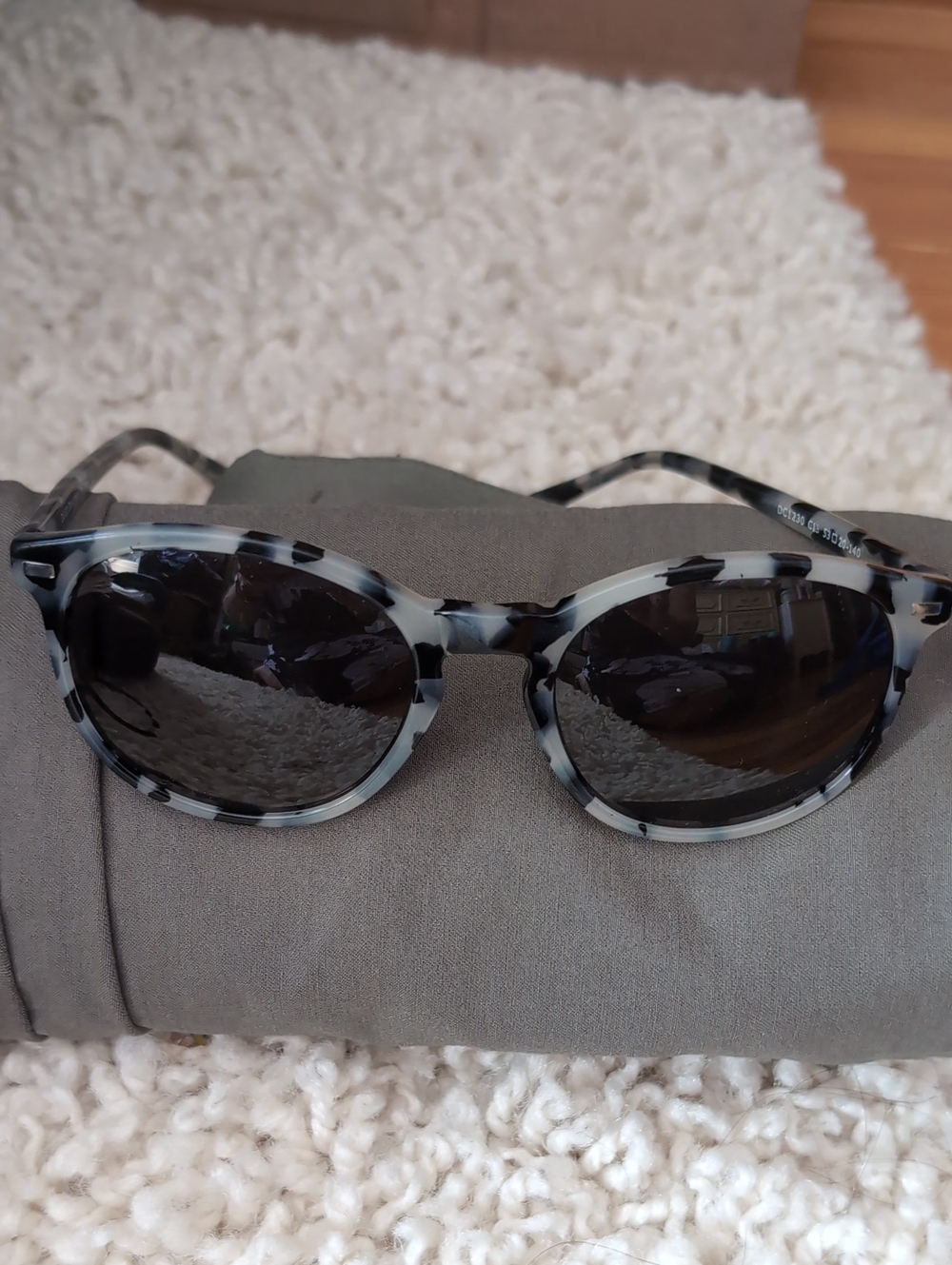 Tortoiseshell DUCO Sunglasses - Black/Grey Pattern